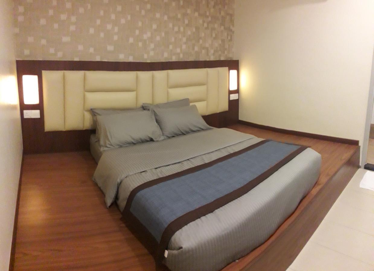 De Benz Inn Malakka Dış mekan fotoğraf